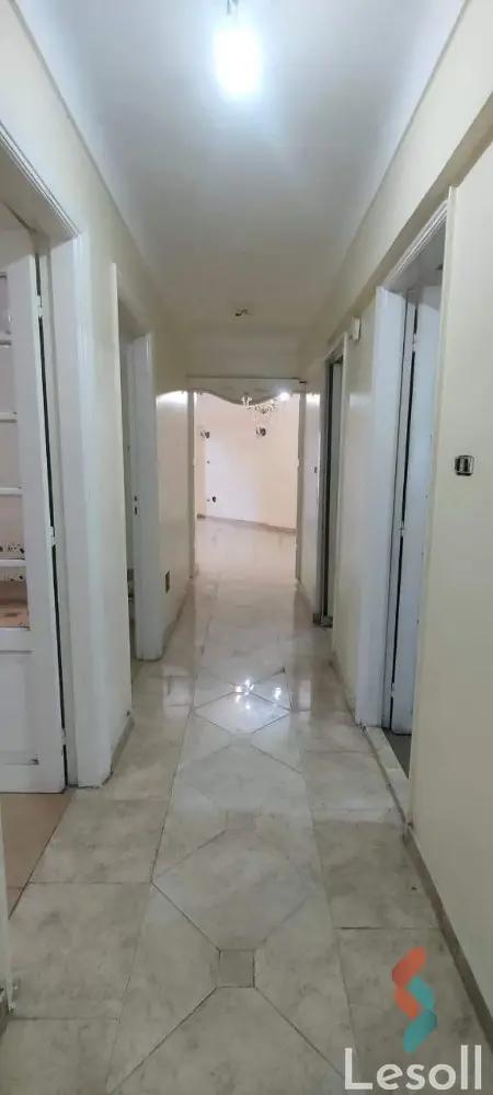 Apartment for sale with an data.area 180 meters and 3 data.rooms in Glim Alexandria