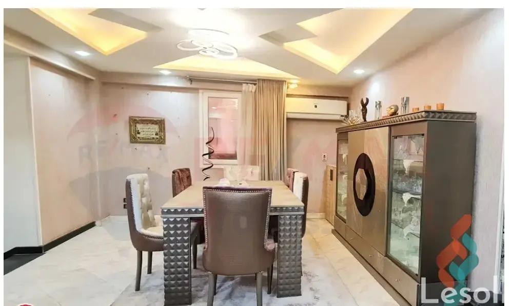 Apartment for sale with an data.area 217 meters and 3 data.rooms in Camp Shizar Alexandria