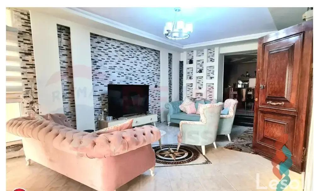 Apartment for sale with an data.area 217 meters and 3 data.rooms in Camp Shizar Alexandria