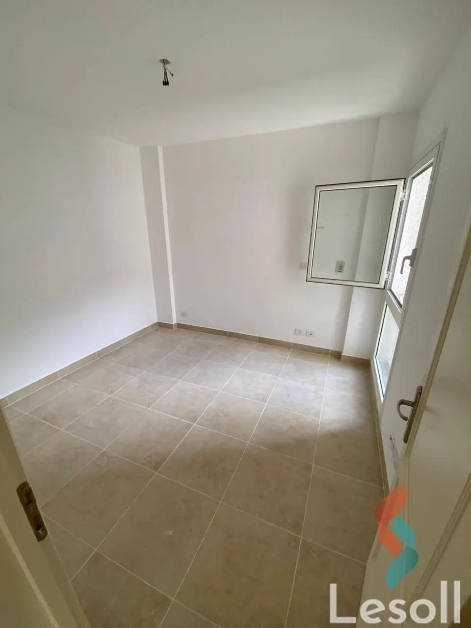 Apartment with garden for monthly rent with an area 116 meters and 2 room in Madinty Cairo