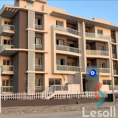 Apartment with garden for sale with an area 168 meters and 3 rooms in Cheikh Zayed Giza