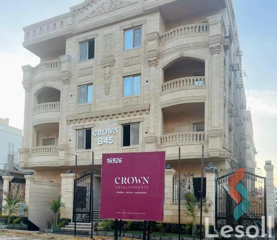 Apartment with garden for sale with an area 183 meters and 3 rooms in October 6 Giza