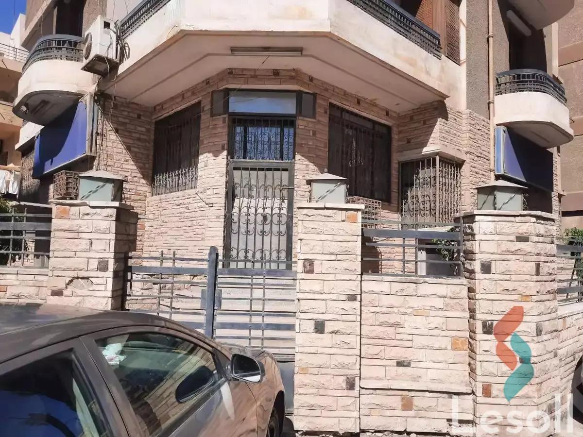 Apartment with garden for sale with an area 202 meters and 5 rooms in Heliopolis Cairo