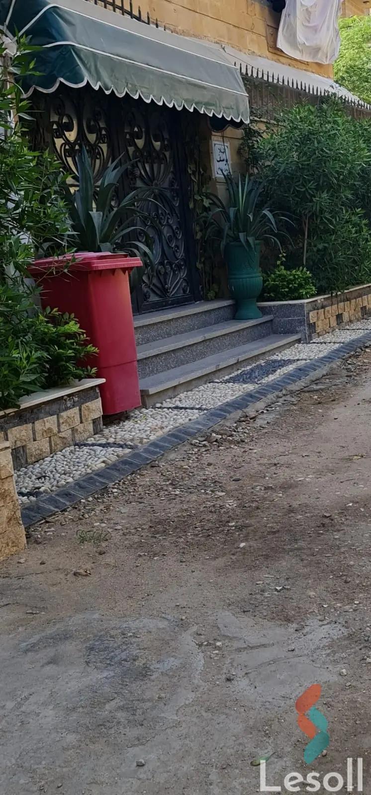 Apartment with garden for sale with an area 177 meters and 4 rooms in Hadayek Alahram Giza - All Images