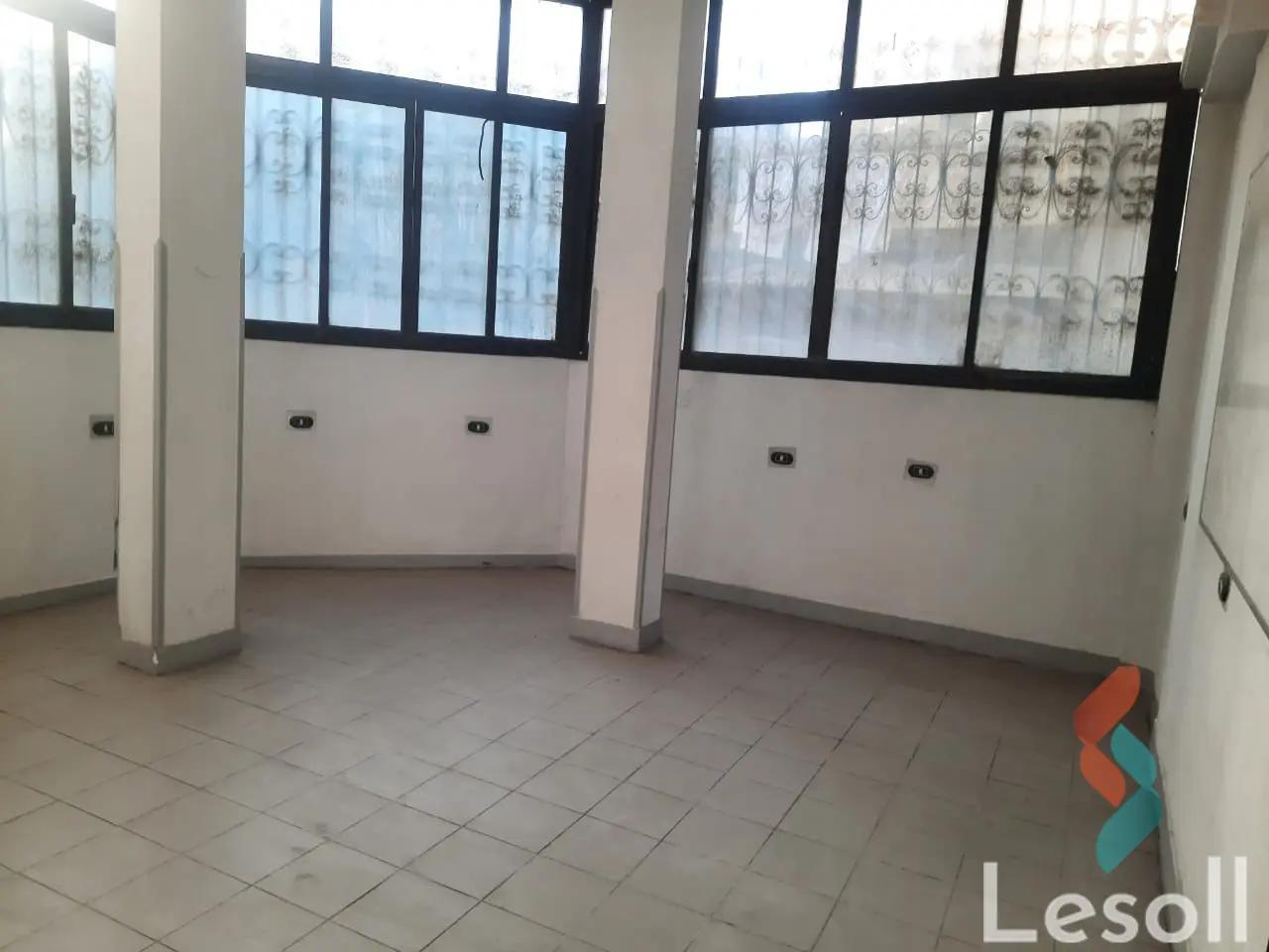 Apartment with garden for sale with an area 202 meters and 5 rooms in Heliopolis Cairo