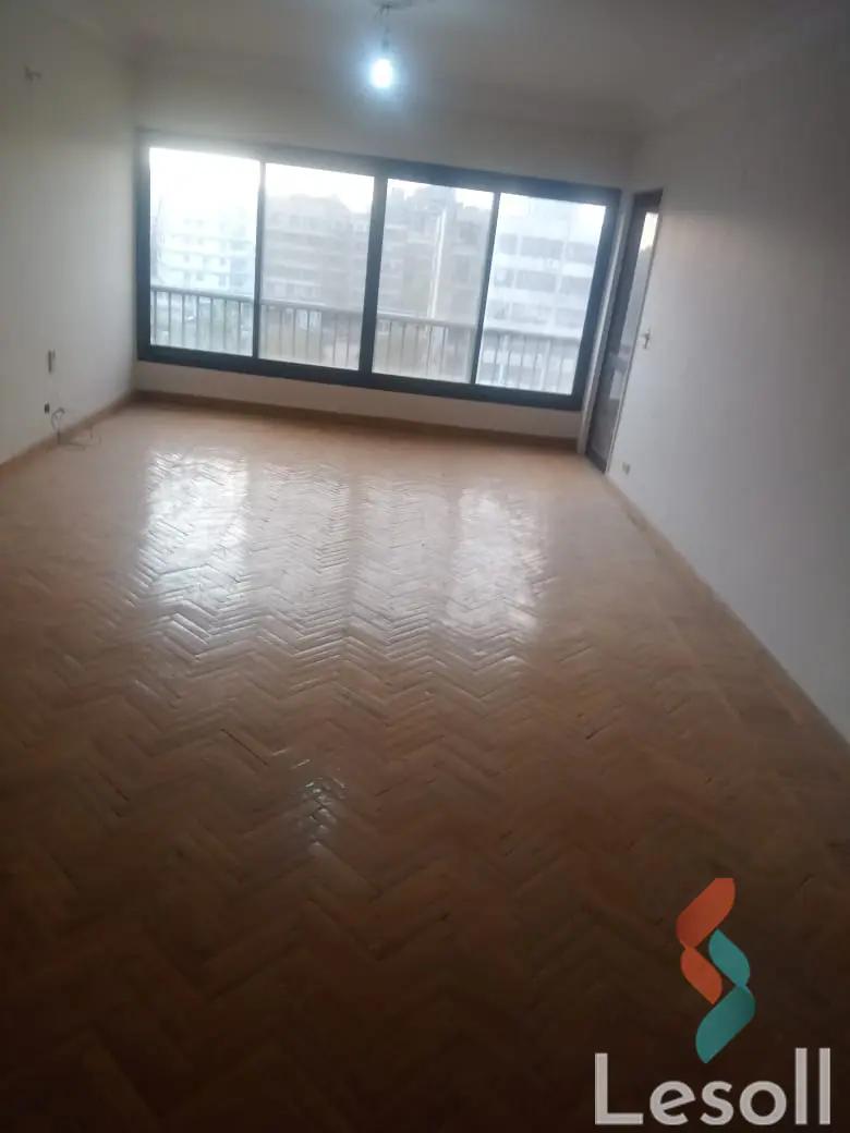 Apartment for monthly rent with an area 150 meters and 3 rooms in Nasr City Cairo - Image 4