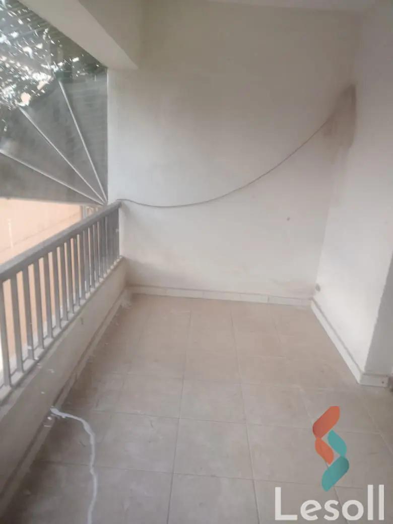 Apartment for monthly rent with an area 150 meters and 3 rooms in Nasr City Cairo - Image 3