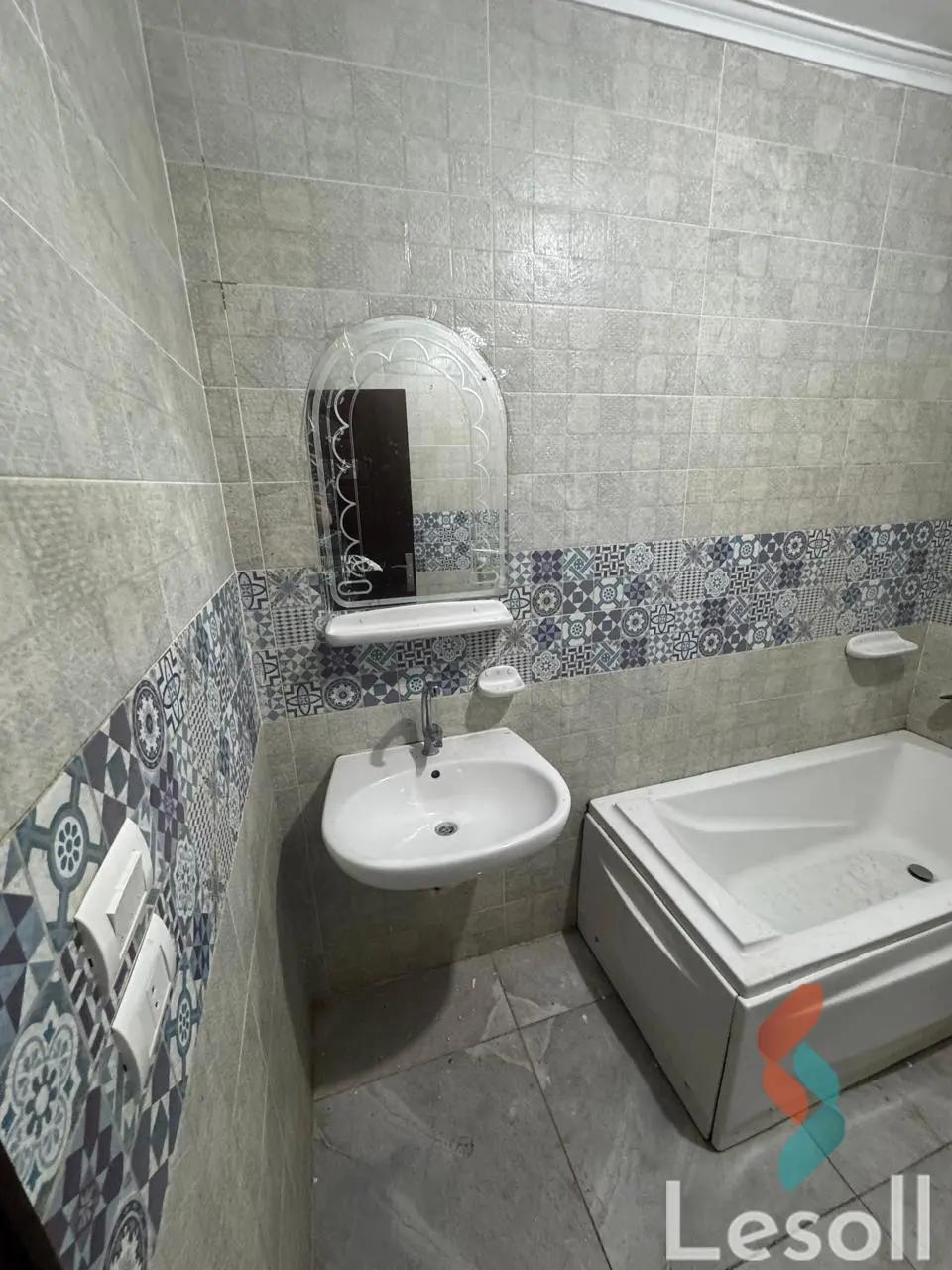 Apartment for yearly rent with an area 190 meters and 3 rooms in Nasr City Cairo - Image 2