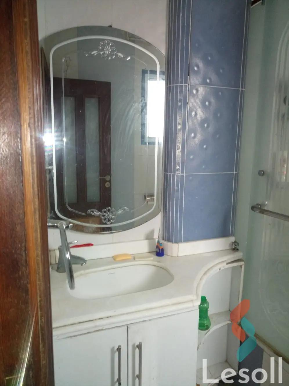 Apartment for sale with an area 90 meters and 3 rooms in Miami Alexandria