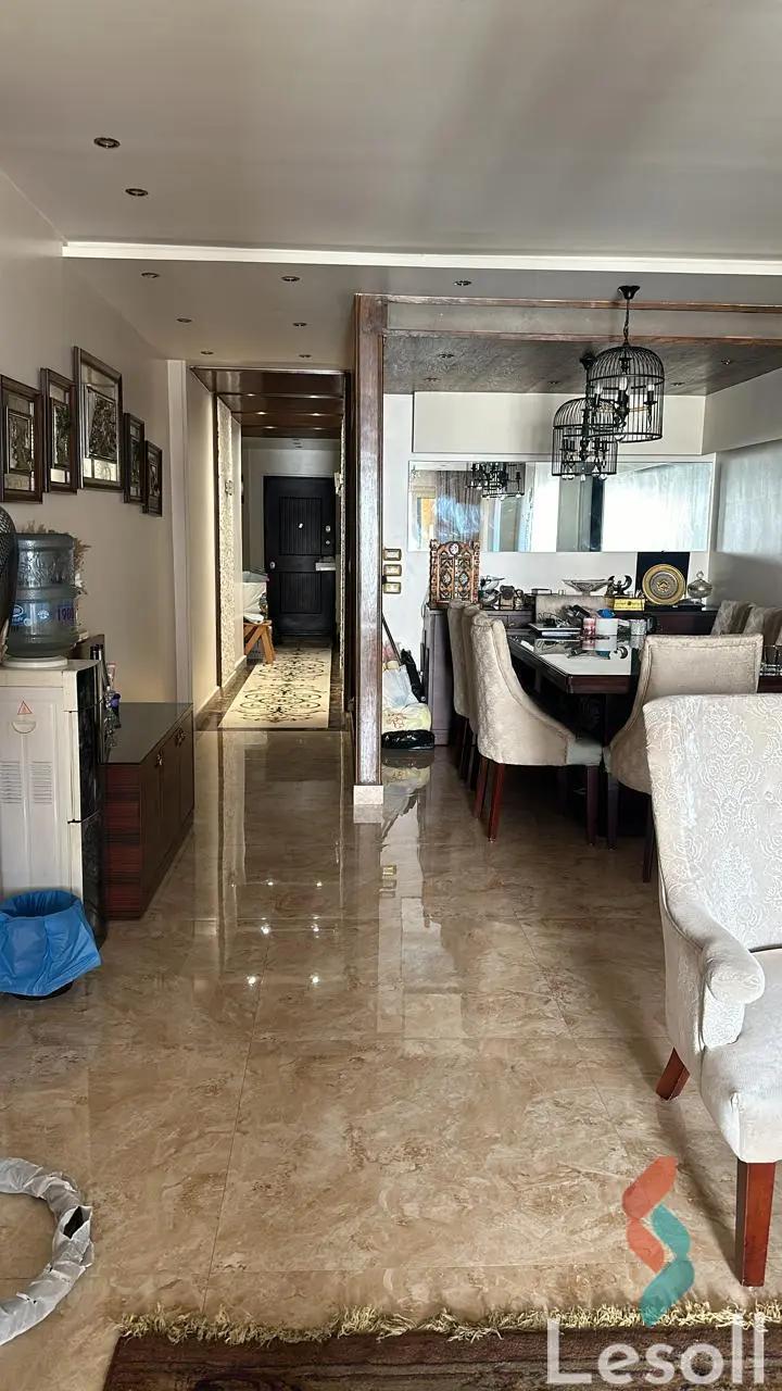 Apartment for sale with an area 182 meters and 3 rooms in Glim Alexandria