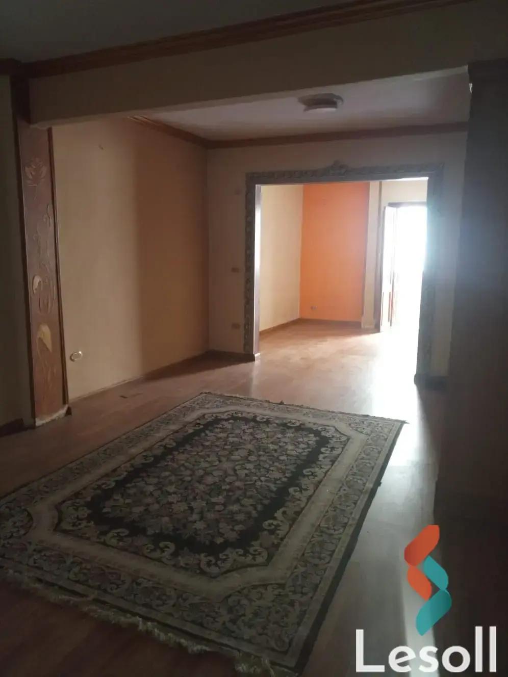 Apartment for sale with an area 90 meters and 3 rooms in Miami Alexandria