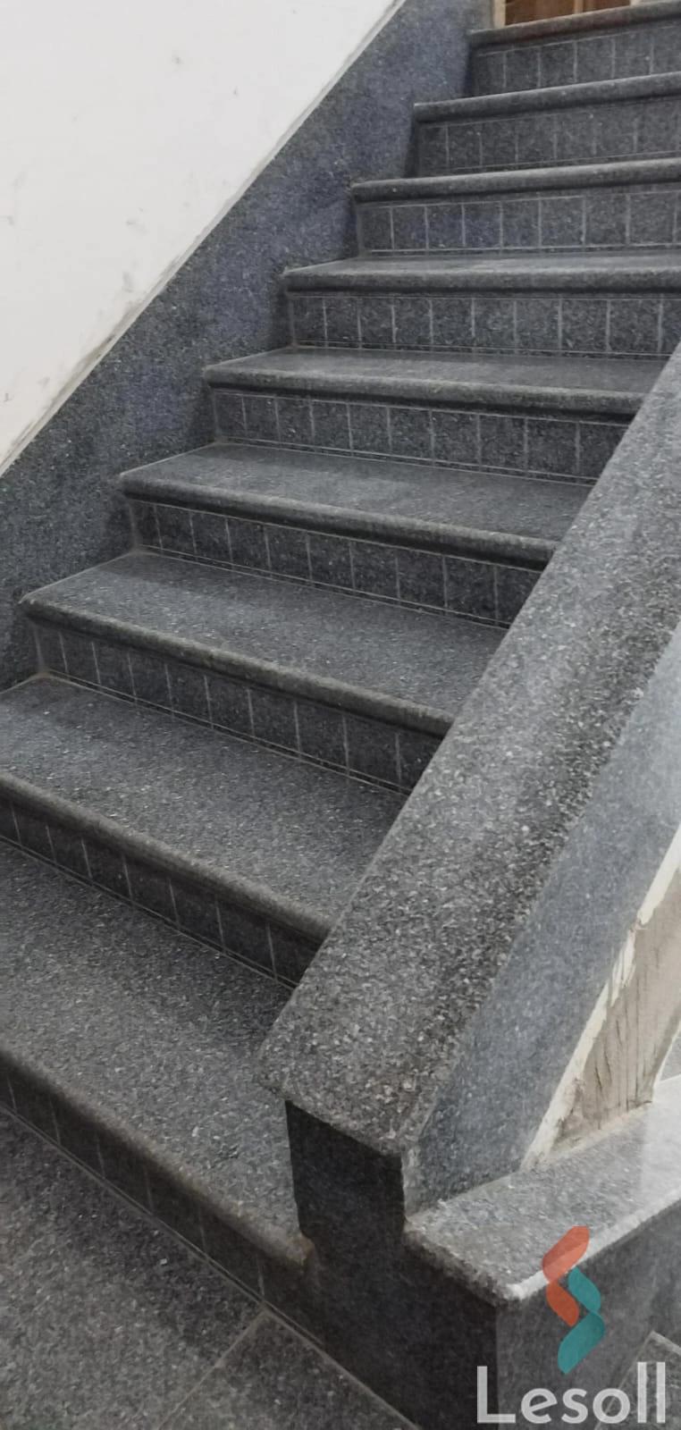 Building for sale with an area 120 meters and 12 rooms in Desouq Kafr Al sheikh - All Images