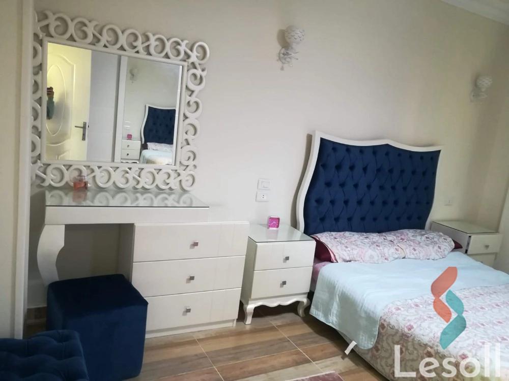 Building for sale with an area 400 meters and 7 rooms in Badr City Cairo