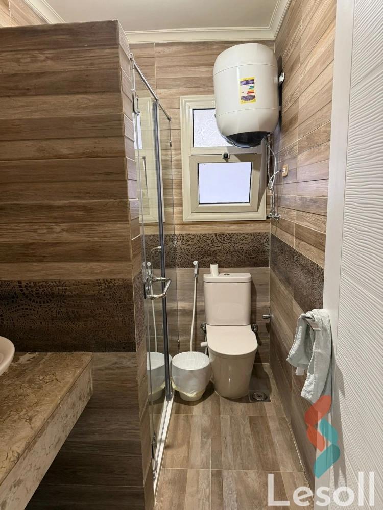 Apartment for monthly rent with an area 165 meters and 3 rooms in 5th Settlement Cairo