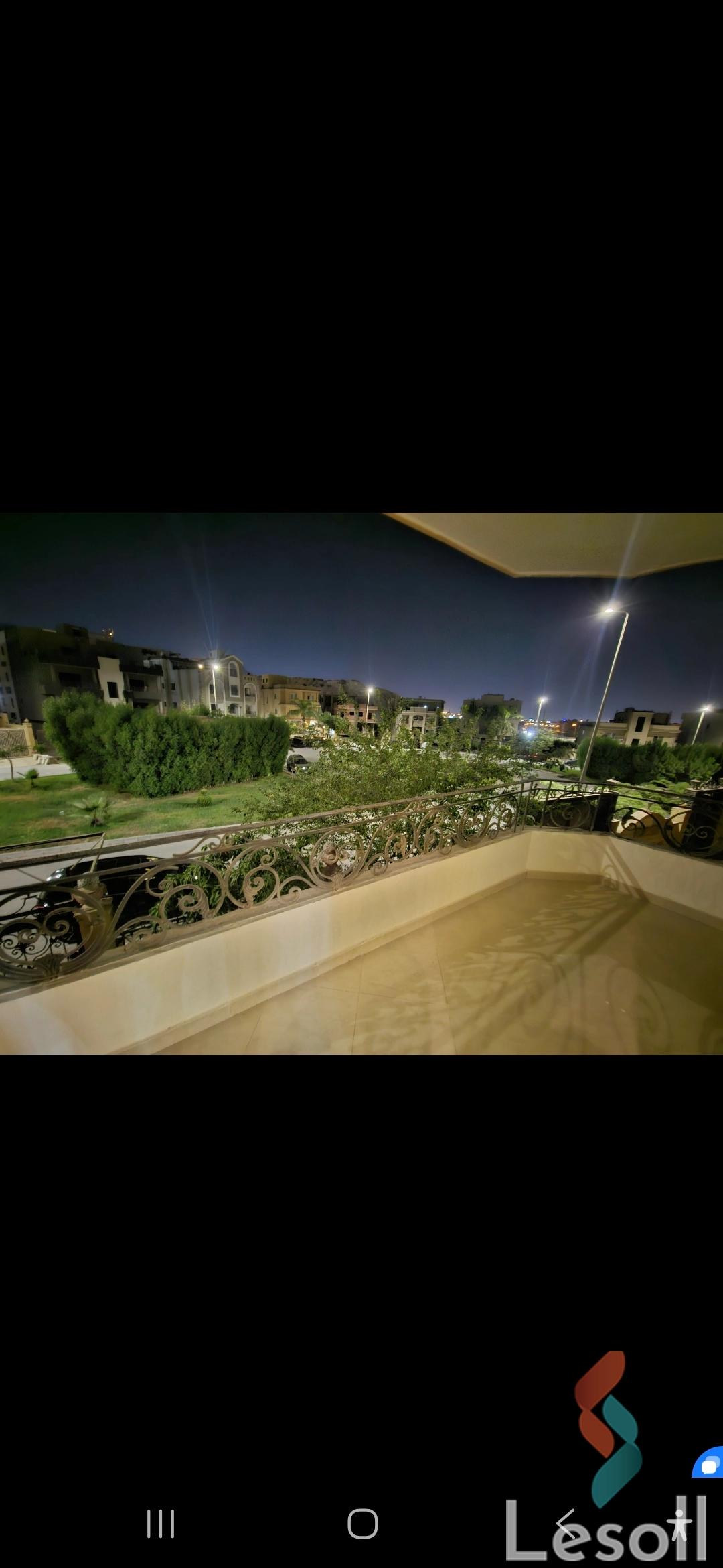 Apartment for sale with an area 125 meters and 3 rooms in Cheikh Zayed Giza