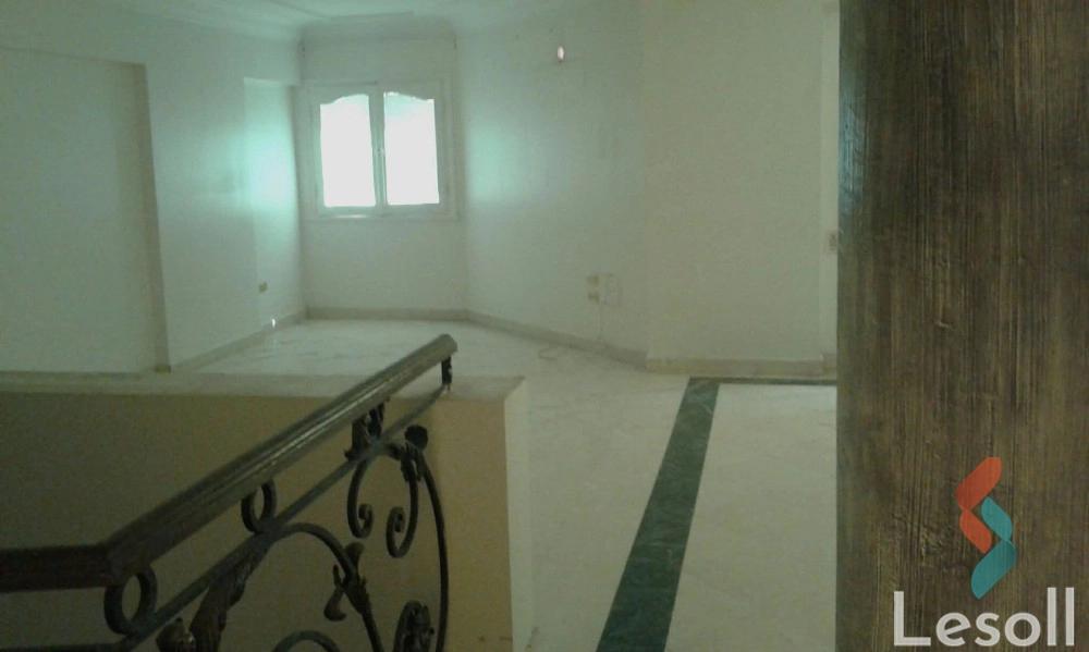 Duplex for sale with an area 210 meters and 2 room in Al Basatin Cairo