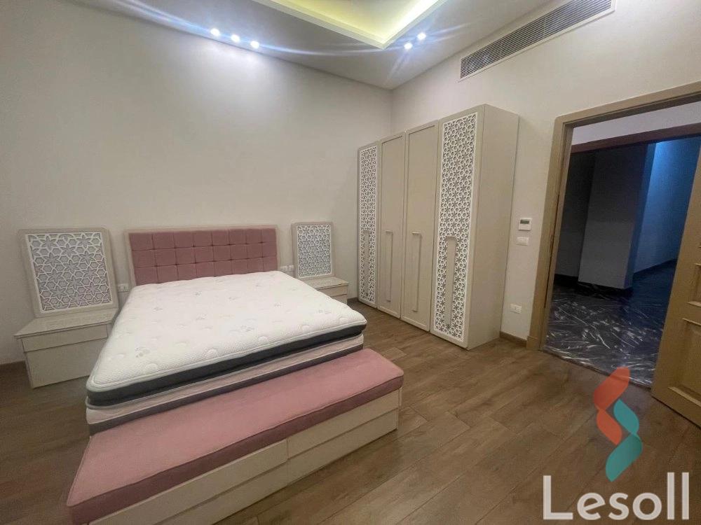 Apartment for monthly rent with an area 600 meters and 7 rooms in 5th Settlement Cairo