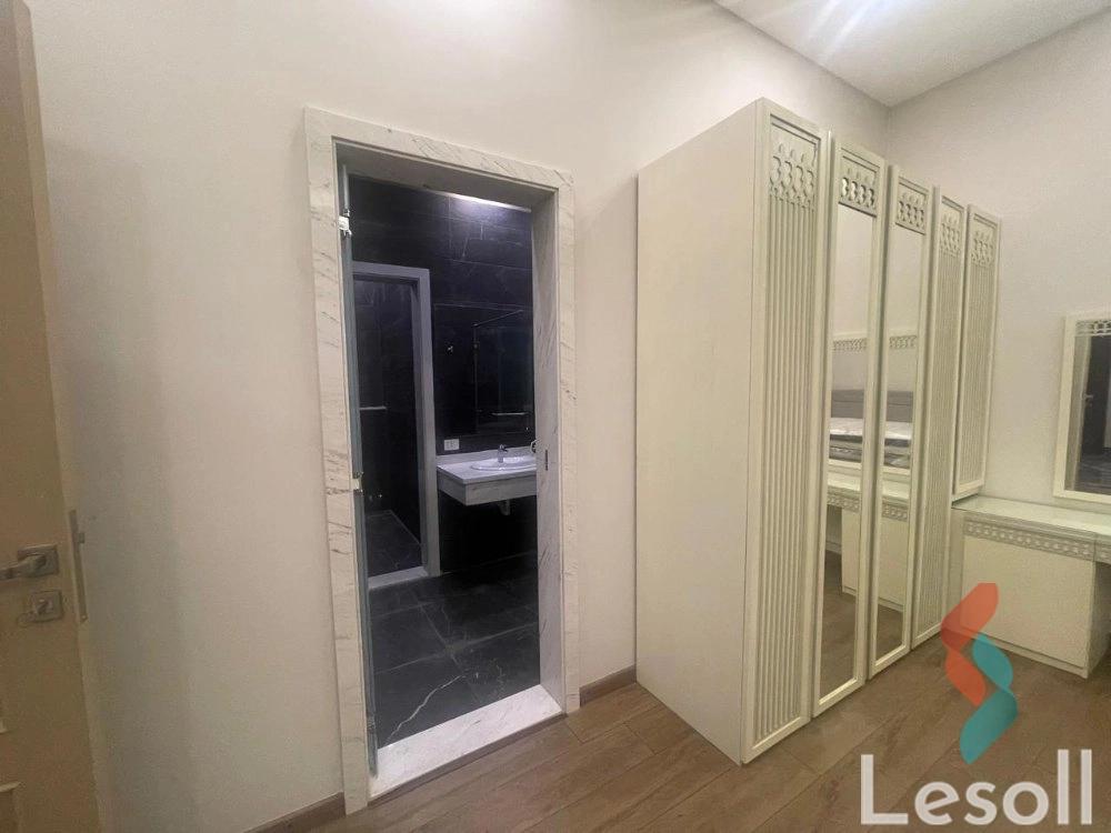 Apartment for monthly rent with an area 600 meters and 7 rooms in 5th Settlement Cairo