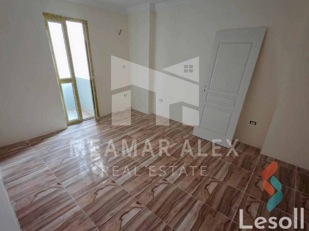Apartment for sale with an area 200 meters and 3 rooms in Glim Alexandria