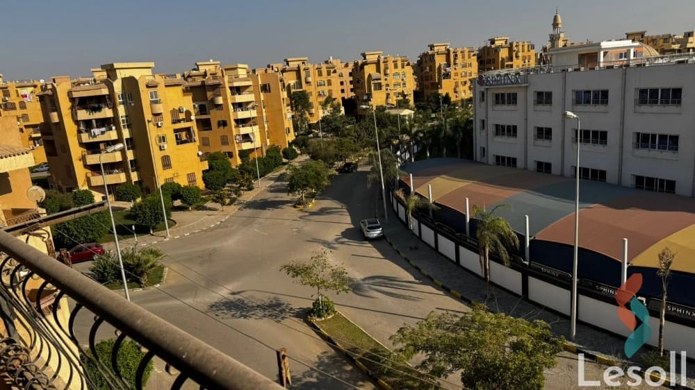 Apartment for monthly rent with an area 165 meters and 4 rooms in 1st Settlement Cairo - Image 4