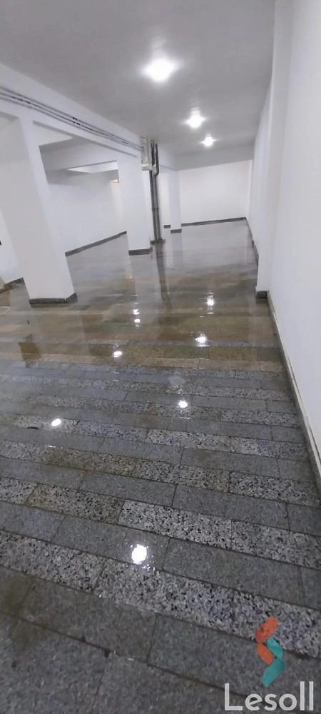 Warehouse for sale with an area 300 meters in Mokattam Cairo