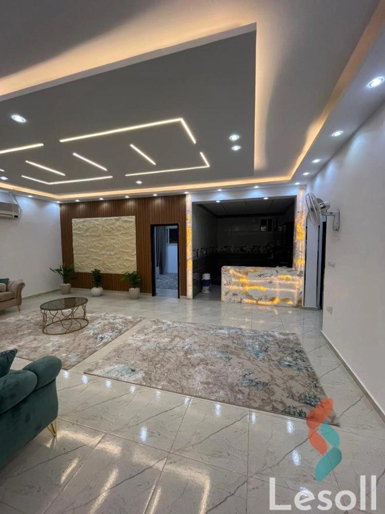 Chalet for sale with an area 1,000 meters and 4 rooms in Cheikh Zayed Giza