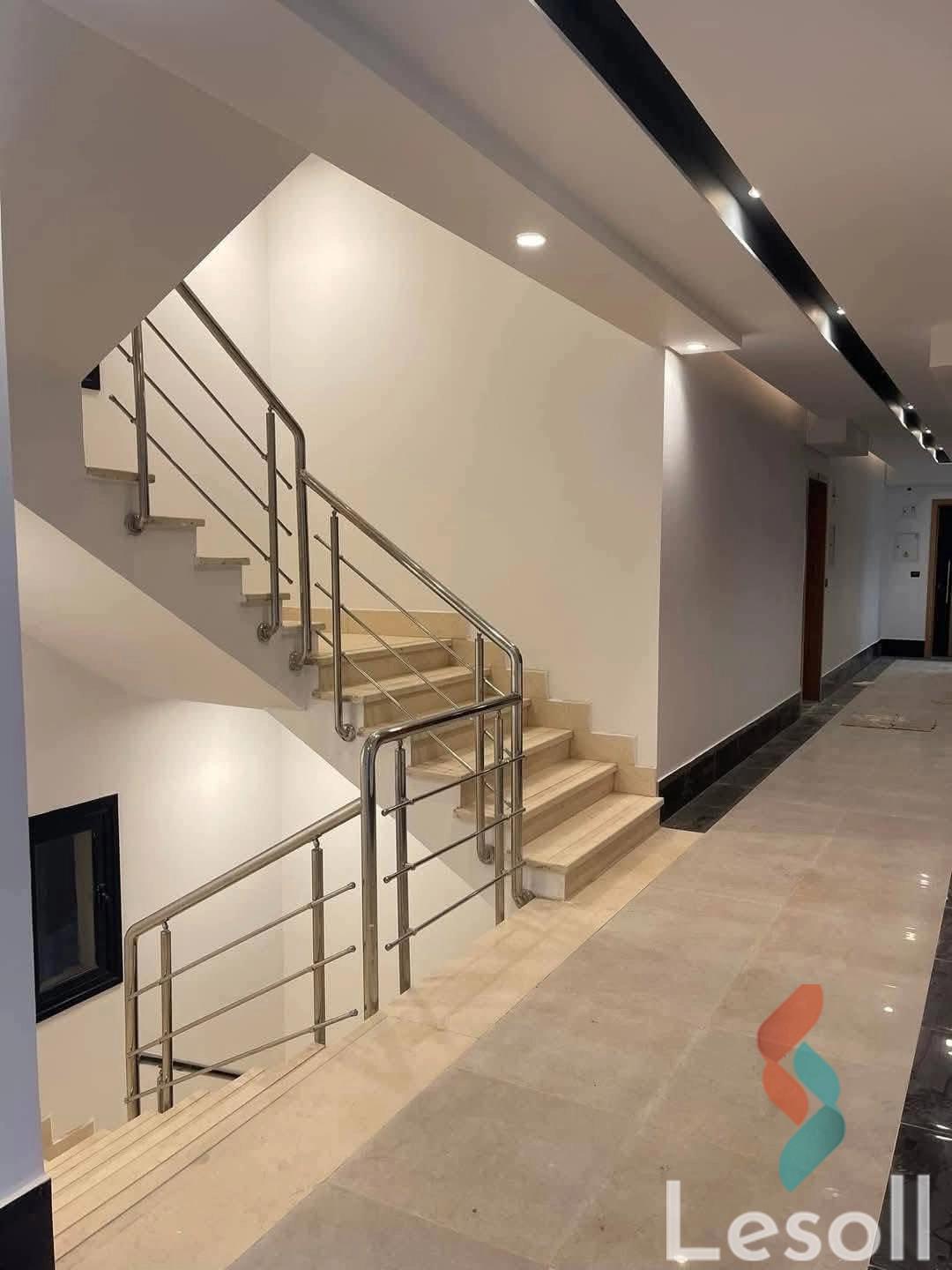 شقة للبيع بمساحة 130 متر و 3 غرف في العاصمة الإدارية القاهرة