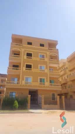 شقة 175م بموقع مميز فى المنطقة الثامنة بالشروق