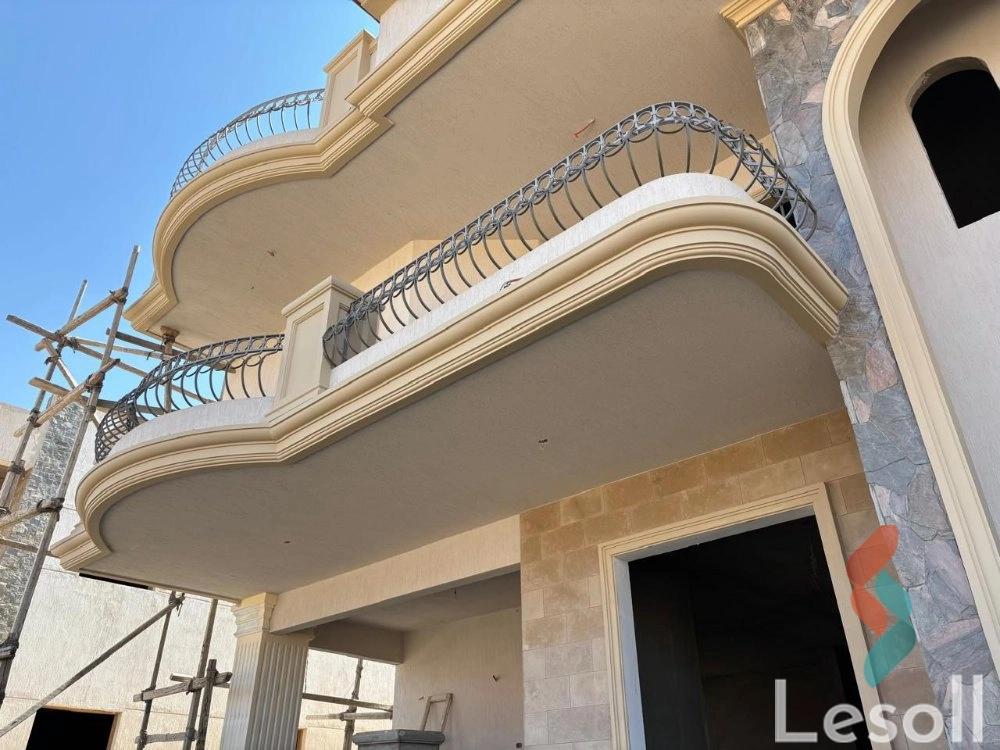 Townhouse for sale with an area 1,144 meters and 4 rooms in New Cairo Cairo - All Images