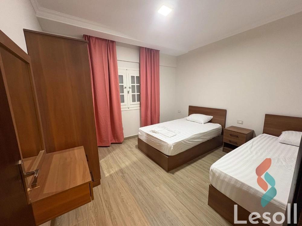 دوبلكس للبيع بمساحة 350 متر و 4 غرف في حدائق اكتوبر الجيزة