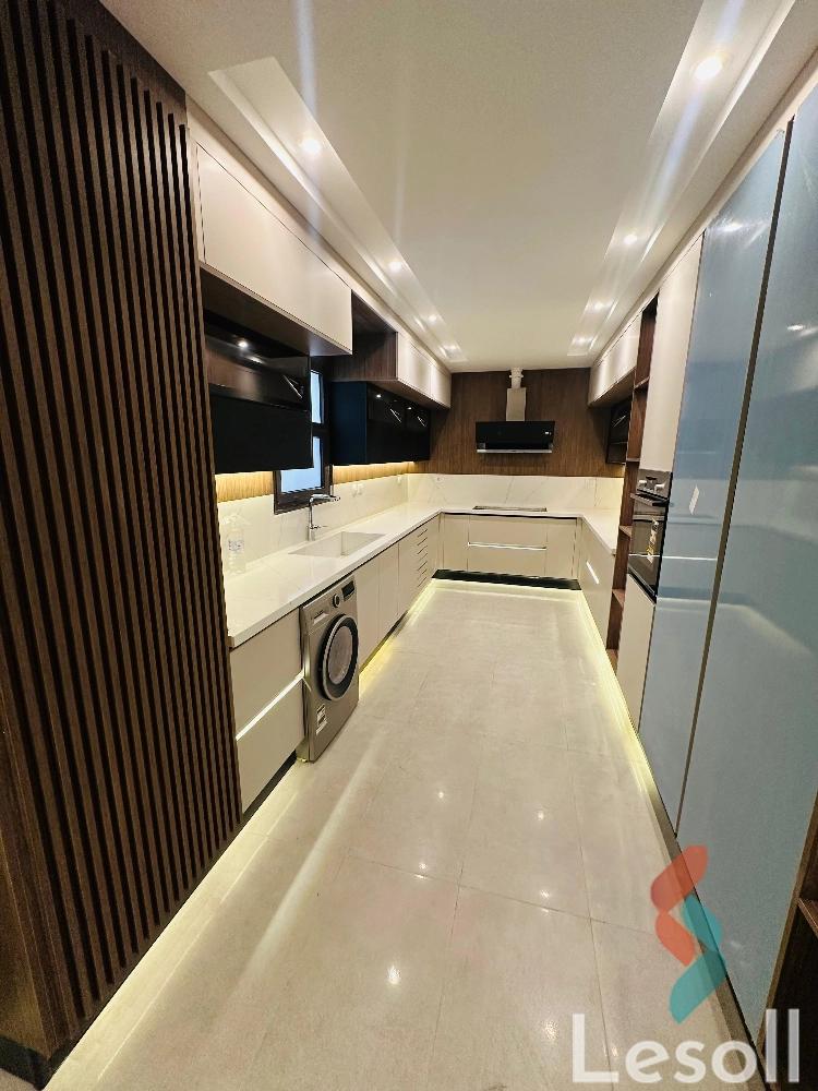 شقة للبيع بمساحة 171 متر و 3 غرف في شيراتون القاهرة