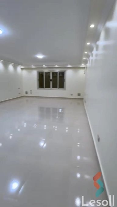 Apartment for monthly rent with an area 150 meters and 3 rooms in Maadi Cairo