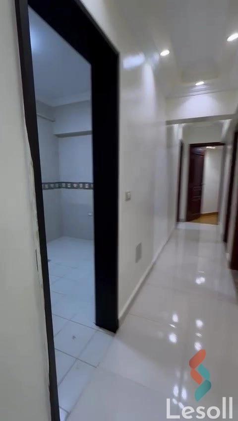 Apartment for monthly rent with an area 150 meters and 3 rooms in Maadi Cairo