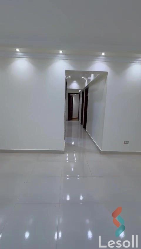 Apartment for monthly rent with an area 150 meters and 3 rooms in Maadi Cairo
