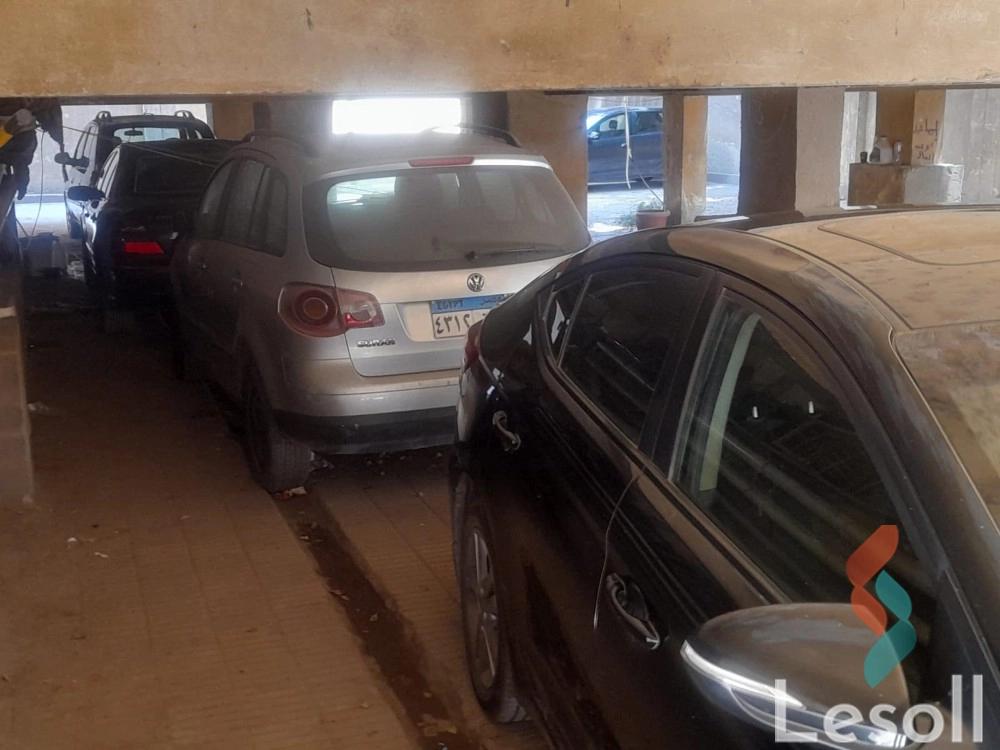 Garage for sale with an area 300 meters in Mohandessin Giza