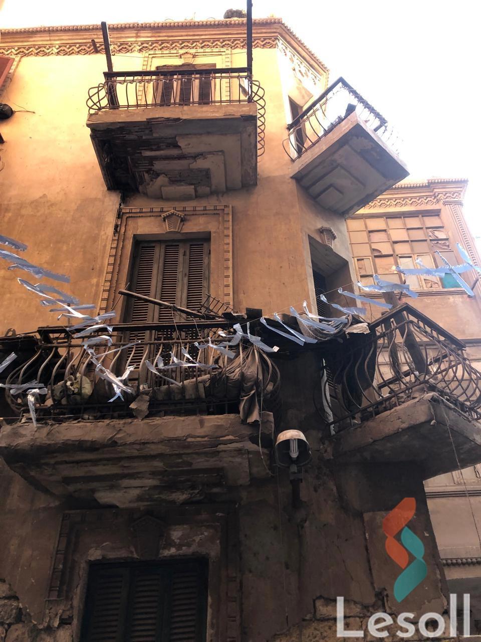 Building for sale with an area 130 meters and 3 rooms in Giza Square Giza