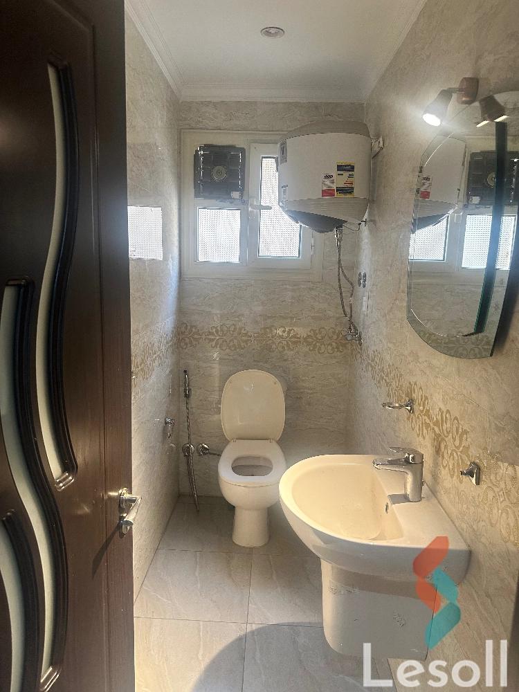 Apartment for sale with an area 180 meters and 3 rooms in Nasr City Cairo