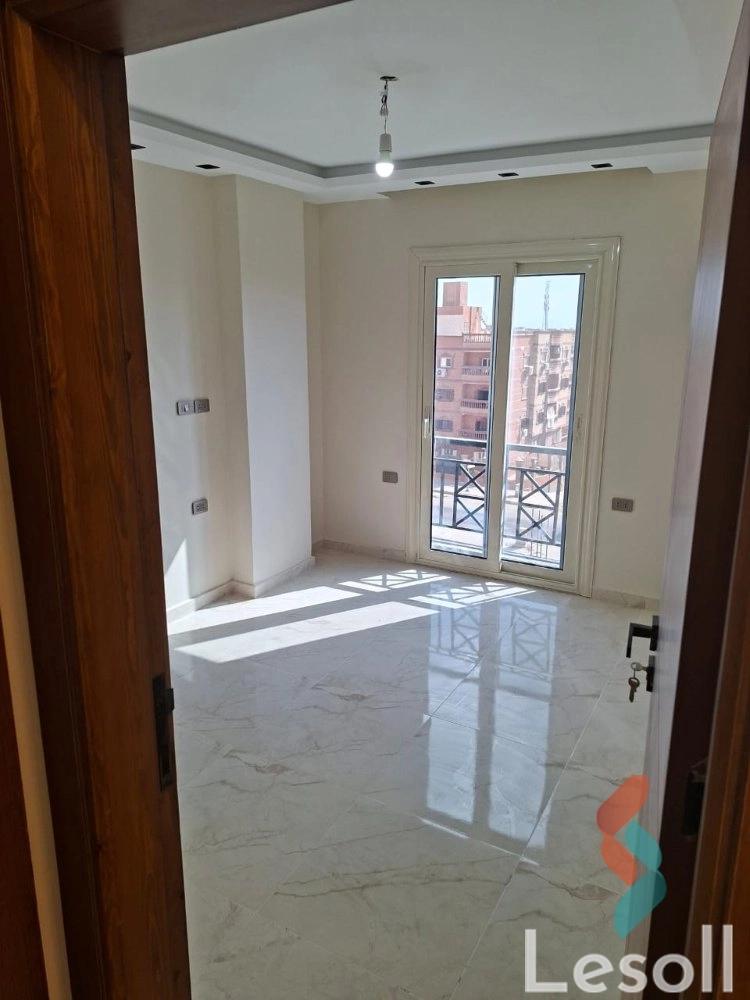 Duplex for sale with an area 200 meters and 3 rooms in Obour Qaliubiya