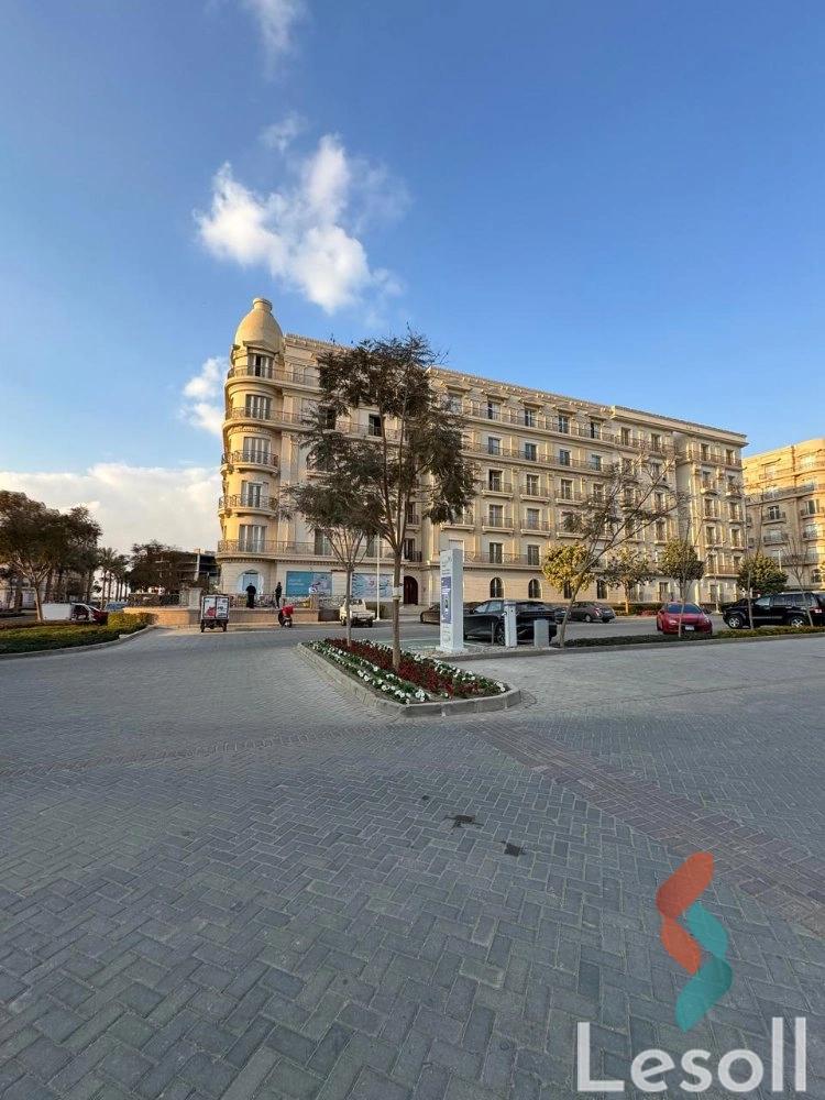 Shop for sale with an area 98 meters in New Cairo Cairo