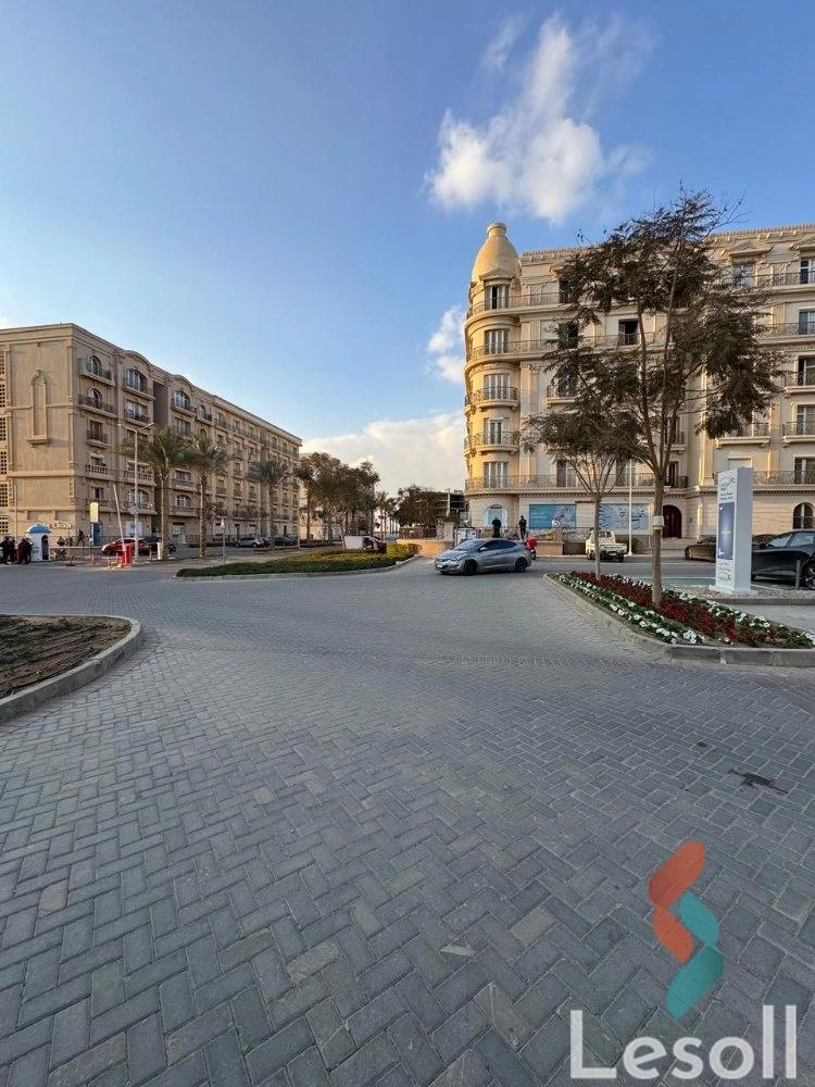 Shop for sale with an area 98 meters in New Cairo Cairo