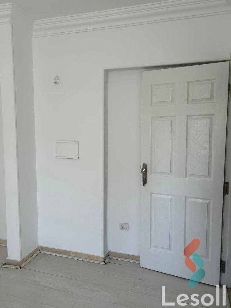 Apartment for sale with an area 100 meters and 2 room in Nasr City Cairo - Image 3