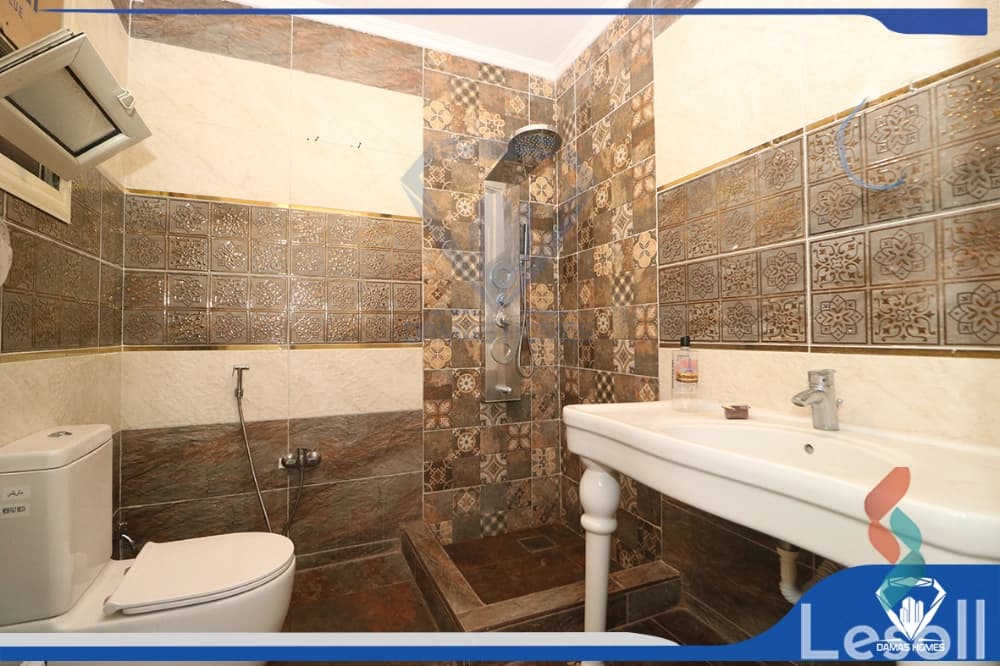 Apartment for sale with an area 145 meters and 3 rooms in Boulkly Alexandria - Image 3