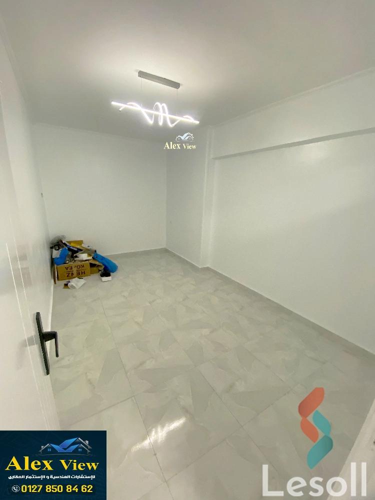 Apartment for sale with an area 80 meters and 2 room in Snumberi Bishr Alexandria