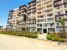 للبيع بالتقسيط على 10 سنوات شقة بفيو مميز بالـ R8 العاصمة الإدارية