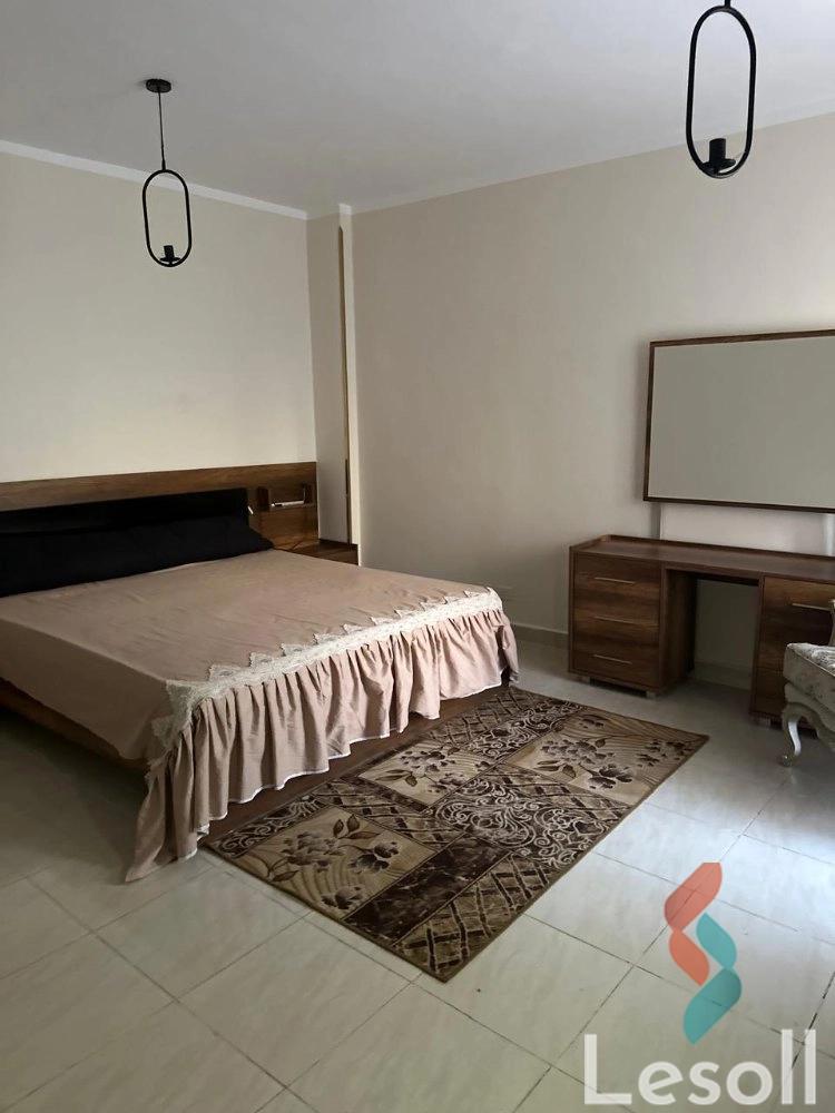 Apartment with garden for monthly rent with an area 108 meters and 3 rooms in New Cairo Cairo