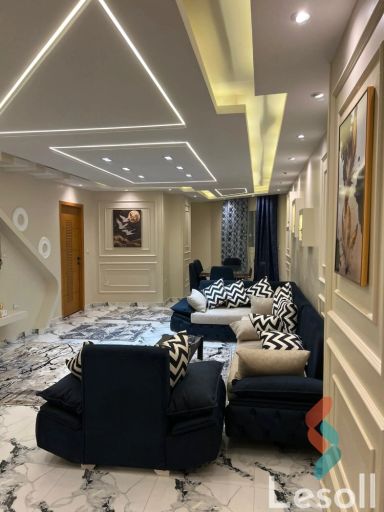 Apartment for yearly rent with an area 135 meters and 2 room in Mohandessin Giza