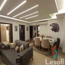 للإيجار – شقة أرضي مرتفع بمدينة نصر