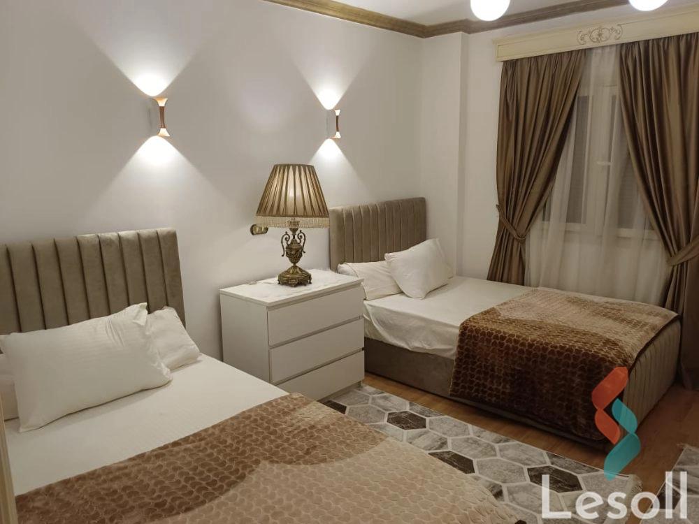 Apartment for monthly rent with an area 150 meters and 3 rooms in Nasr City Cairo