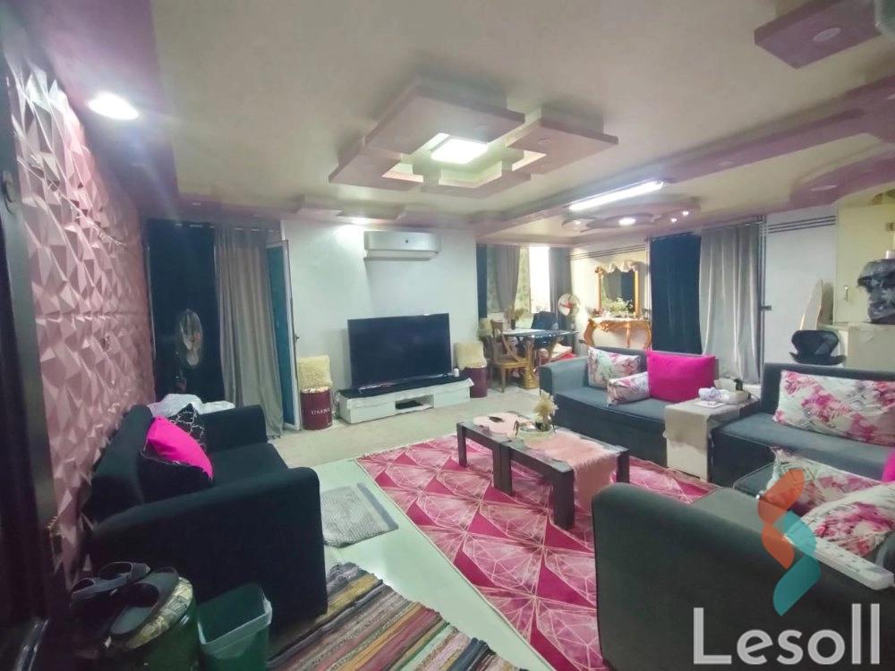 Apartment for sale with an area 175 meters and 3 rooms in Shubra Al Khaimah Qaliubiya