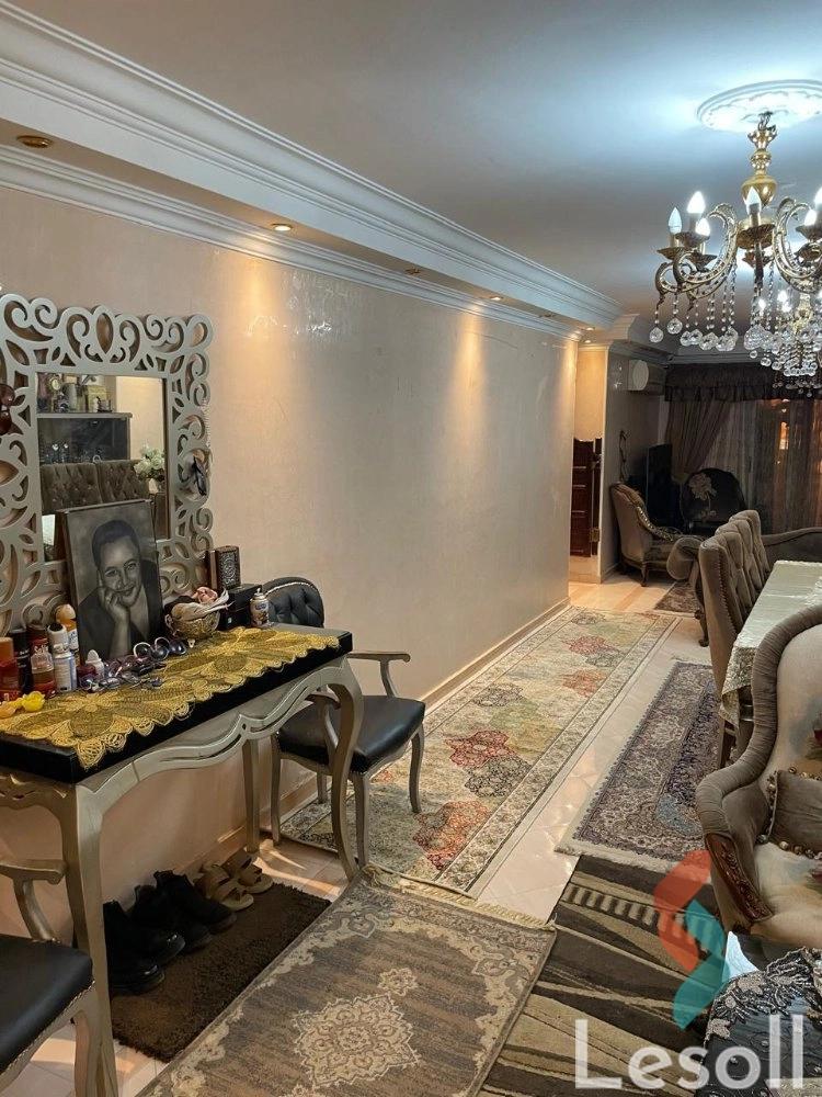 شقة للبيع بمساحة 200 متر و 3 غرف في مدينة نصر القاهرة